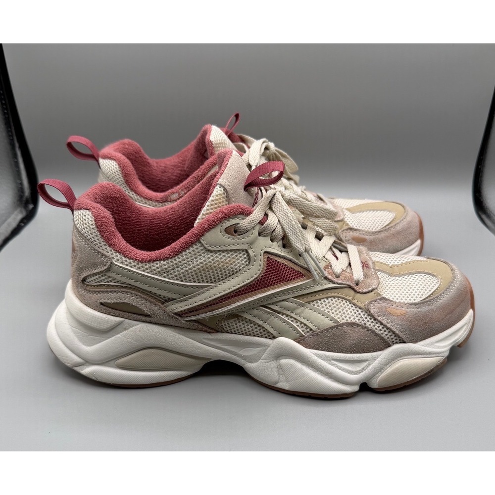 Reebok Royal Charge Women's Beige Maroon Chunky Sneakers Lifestyle Shoes Size 10